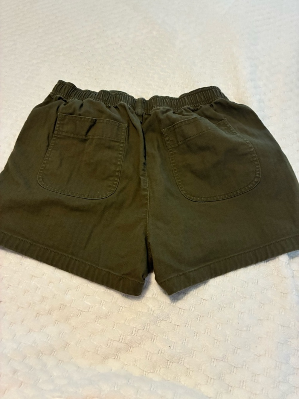 Madewell Size M- Women’s Elastic Waist Utility Shorts - Olive Green